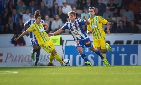 Футболисты «Астаны» выйдут на матч с ХИКом в желто-голубой форме