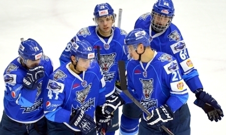 «Снежные Барсы» одержали победу над «Сибирскими Снайперами»