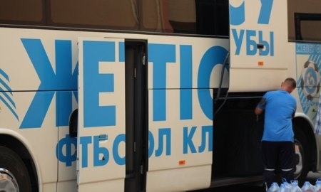 «Жетысу» отправился в Алматы 