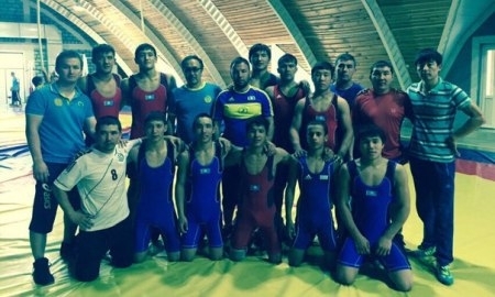 Казахстанские «вольники» готовятся к чемпионату мира среди кадетов