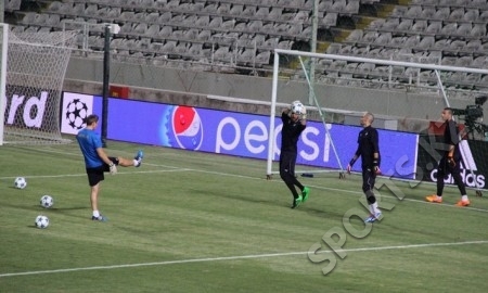 Фоторепортаж с предыгровой тренировки АПОЭЛа