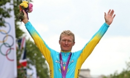 Александр Винокуров примет участие в соревновании «Астана-дуатлон 2015»