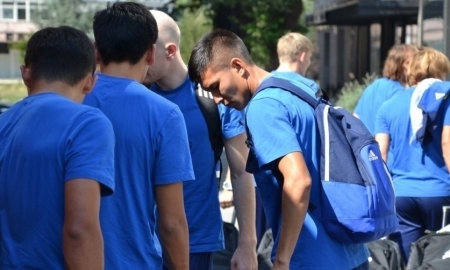 Молодежная сборная Казахстана прибыла в Сараево