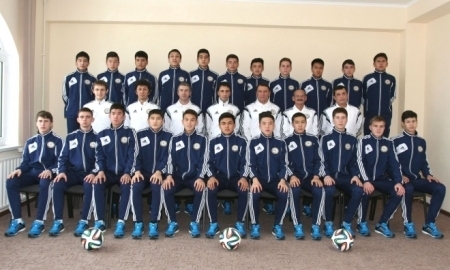 Юношеская сборная Казахстана стартует в Исландии