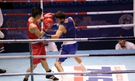 Саттыбаев выиграл у тайца и вышел в четвертьфинал чемпионата Азии