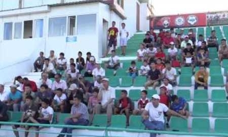 Видео открытой тренировки «Кайсара» и встречи с болельщиками 