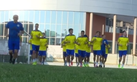 Молодежная сборная провела первую тренировку в Сараево