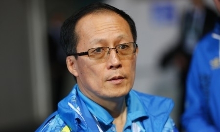 На чемпионате Азии Казахстан представят десять тяжелоатлетов