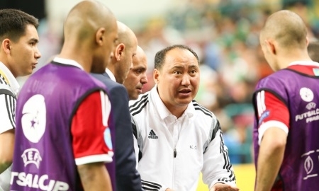 Платини поздравил президента «Кайрата»