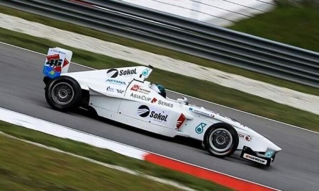 Пилотесса Astana Motorsports дебютировала на Кубке Азии