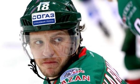 Михаил Варнаков будет капитаном «Ак Барса» в матче с «Барысом»