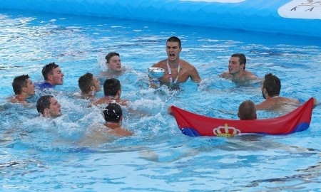 Сербские ватерполисты выиграли чемпионат мира по водному поло среди юниоров в Алматы