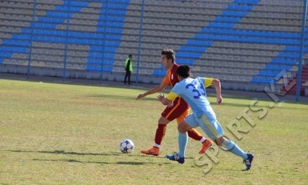 Юноши «Астаны» проигрывают «Галатасараю» после первого тайма