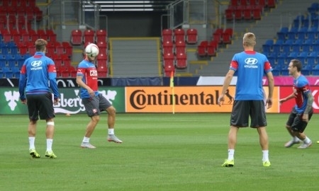 Фоторепортаж с предыгровой тренировки сборной Чехии