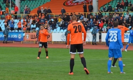 Фото с матча Премьер-Лиги «Шахтер» — «Жетысу» 1:2