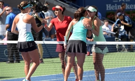 Фоторепортаж с финала «US Open» Шведова/Дельаква — Хингис/Мирза 3:6, 3:6