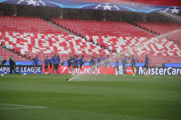 Дебют на краю Европы