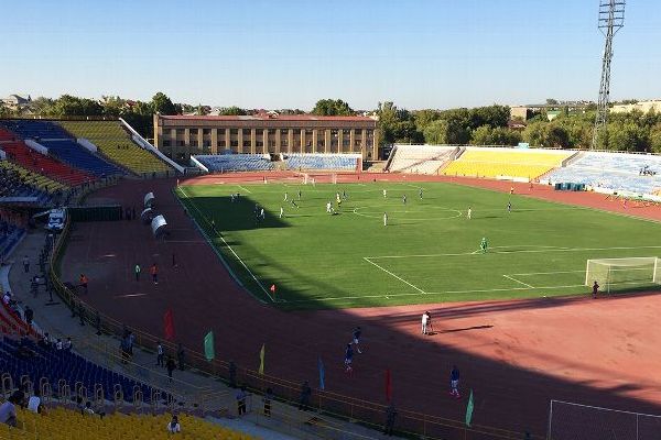 Знакомство американцев с ФК «Астана» — молодым клубом с большой поддержкой