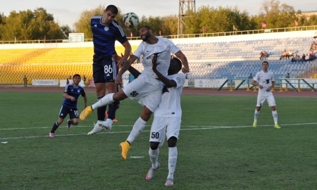 Фоторепортаж с матча Премьер-Лиги «Ордабасы» — «Иртыш» 1:1