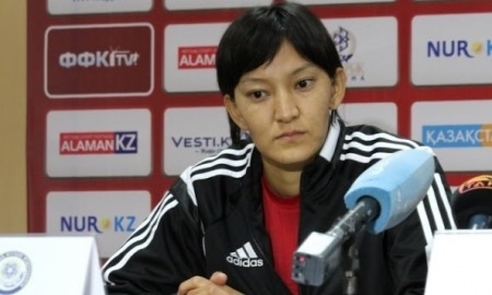 Видео предматчевой пресс-конференции Бегаим Киргизбаевой игры отбора к ЕВРО-2017 среди женщин Казахстан — Норвегия 