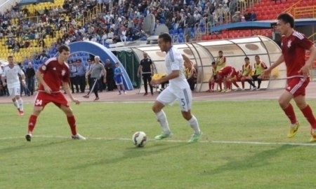 Суюмбаев не сыграет в Астане