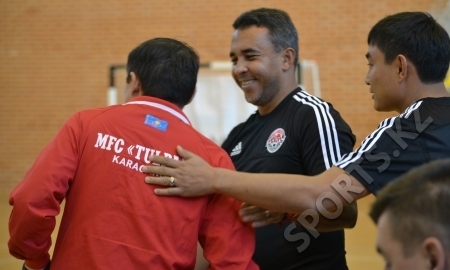 Пика Пау — главный тренер «Аята»