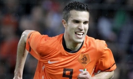 Робин ван Перси: «Я в отличной форме и готов сыграть в матче с Казахстаном»