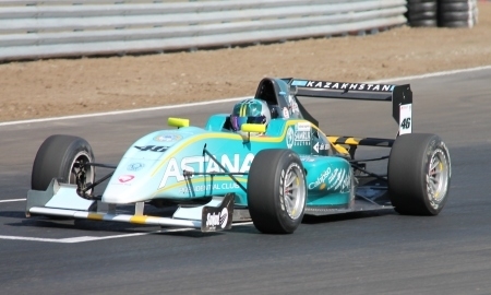 Любовь Андреева активно готовится к финалу «Формулы 3»