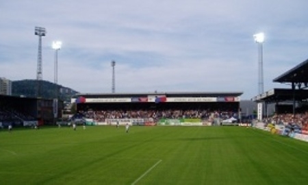 Стартовые составы молодежных сборных Норвегии и Казахстана