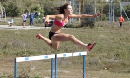 Казахстанцы привезли два «золота» с международных стартов по легкой атлетике