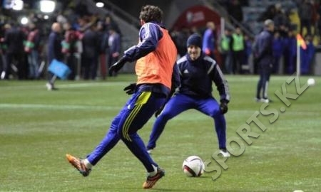 Фоторепортаж с матча отбора ЕВРО-2016 Казахстан — Нидерланды 1:2