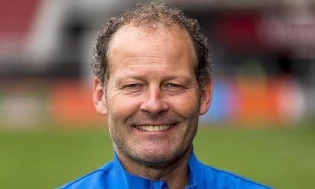 Данни Блинд: «Нам пришлось нелегко, когда соперник играл с двумя нападающими»