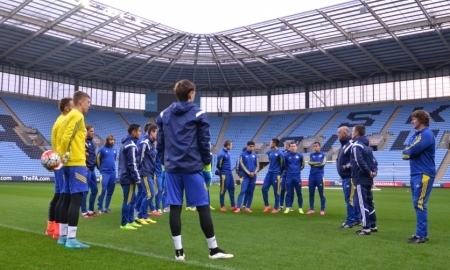 Футболисты молодежнной сборной Казахстана провели предматчевую тренировку в Ковентри