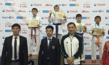 Мангистауские каратисты привезли с чемпионата Казахстана 18 медалей