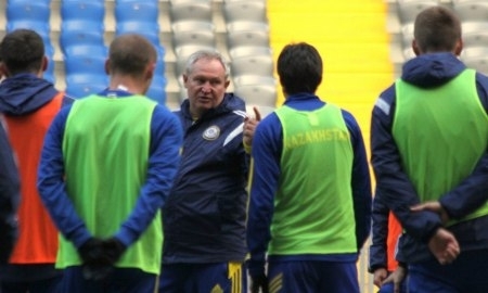 Фоторепортаж с подготовки сборной Казахстана к матчу с Нидерландами