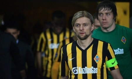 Фоторепортаж с матча Премьер-Лиги «Кайрат» — «Атырау» 0:0