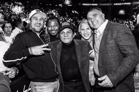 Ковалев, Климас, Дюран, Манчини и Мозли сфотографировались во время боя Головкин — Лемье