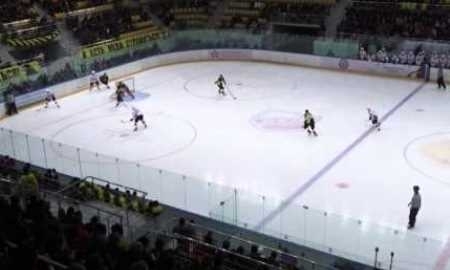 Видеообзор матча ВХЛ «Сарыарка» — «Рубин» 2:1 ОТ