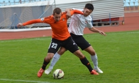 Видео матча Премьер-Лиги «Кайсар» — «Шахтер» 0:1