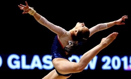 Казахстанские гимнасты без наград выступают на чемпионате мира