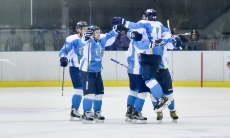 «Торпедо» разгромило «Ермак»