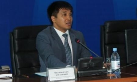 Неизвестные напали с ножом на главу управления физкультуры и спорта ВКО