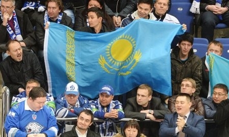 Мажилис одобрил поправки, ужесточающие правила поведения на стадионах