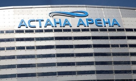 Звезды казахстанской эстрады сыграют со спортсменами в большой футбол