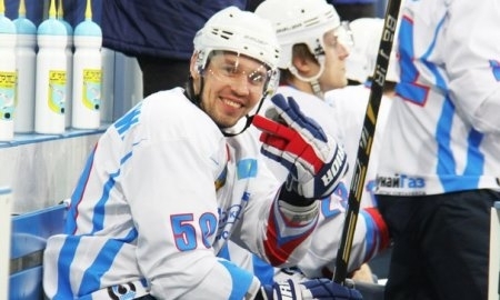 «Иртыш» покинул Максим Кривоножкин