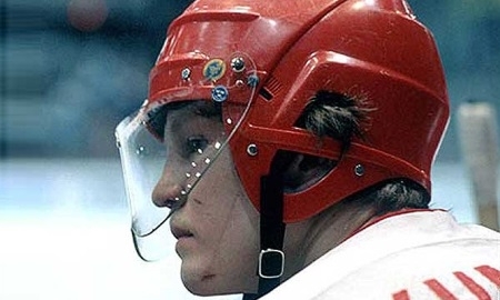 Перед матчем с «Барысом» будет поднят именной свитер легендарного спартаковца Виктора Тюменева