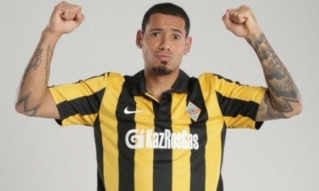 Исаэль Барбоза: «Я остаюсь, потому что мне нравится здесь играть»