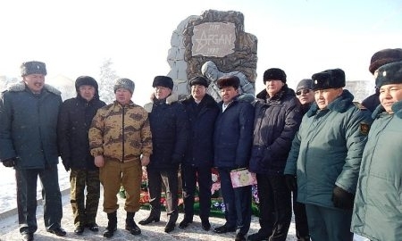 Генсек ФФК оказал помощь при создании памятной стелы воинам-интернационалистам