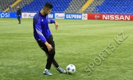 Фоторепортаж с предыгровой тренировки «Астаны»