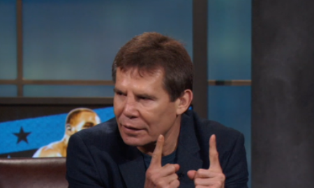 Хулио Сезар Чавес: «Как боксер Альварес лучше Головкина, и пропускает меньше»